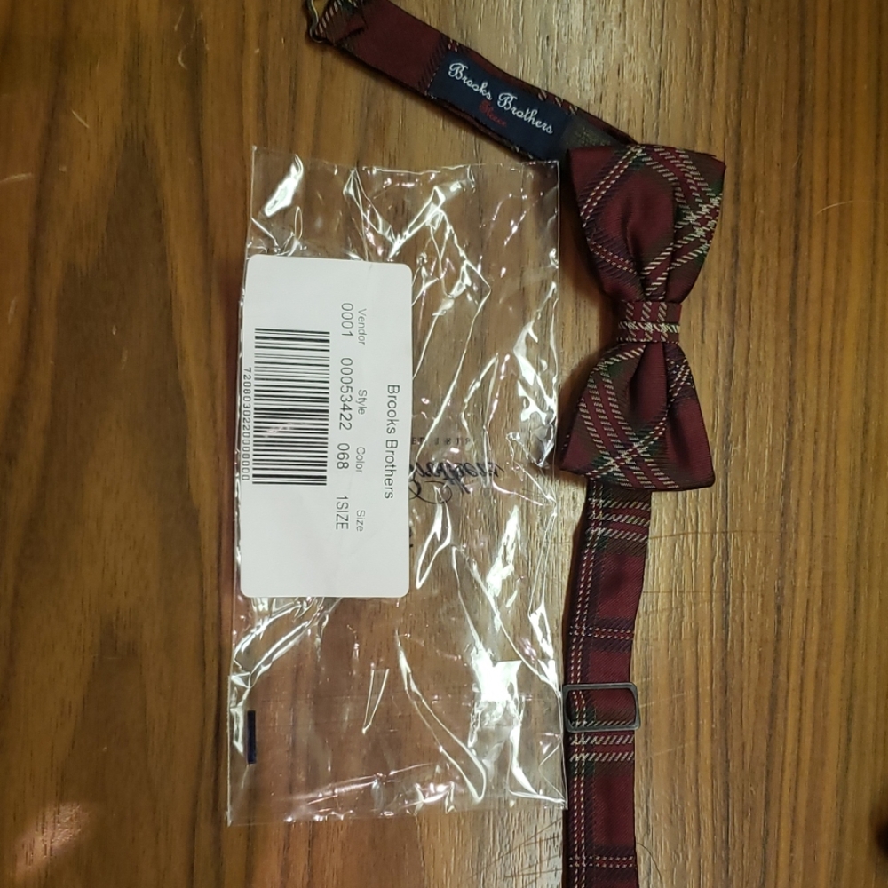 Brooks Brothers Boys Plaid Bowtie